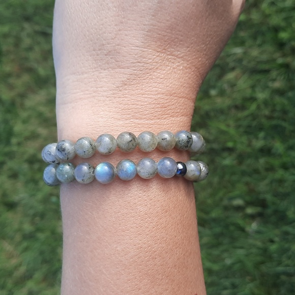Labradorite 8mm Bracelet - Picture 5 of 5